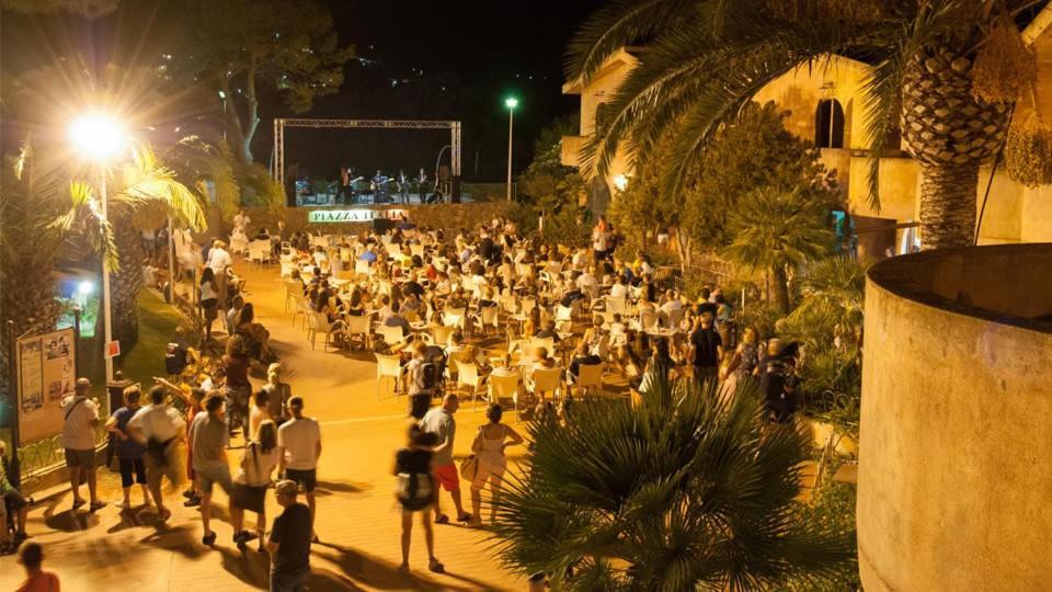 Villa Ferdinanda Costa Rei, Sardegna Exteriör bild